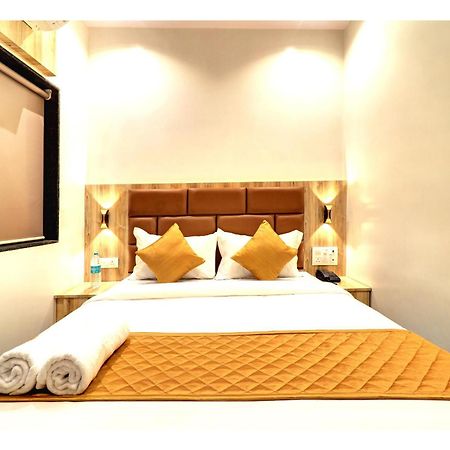 Hotel Enigma Inn Βομβάη Εξωτερικό φωτογραφία