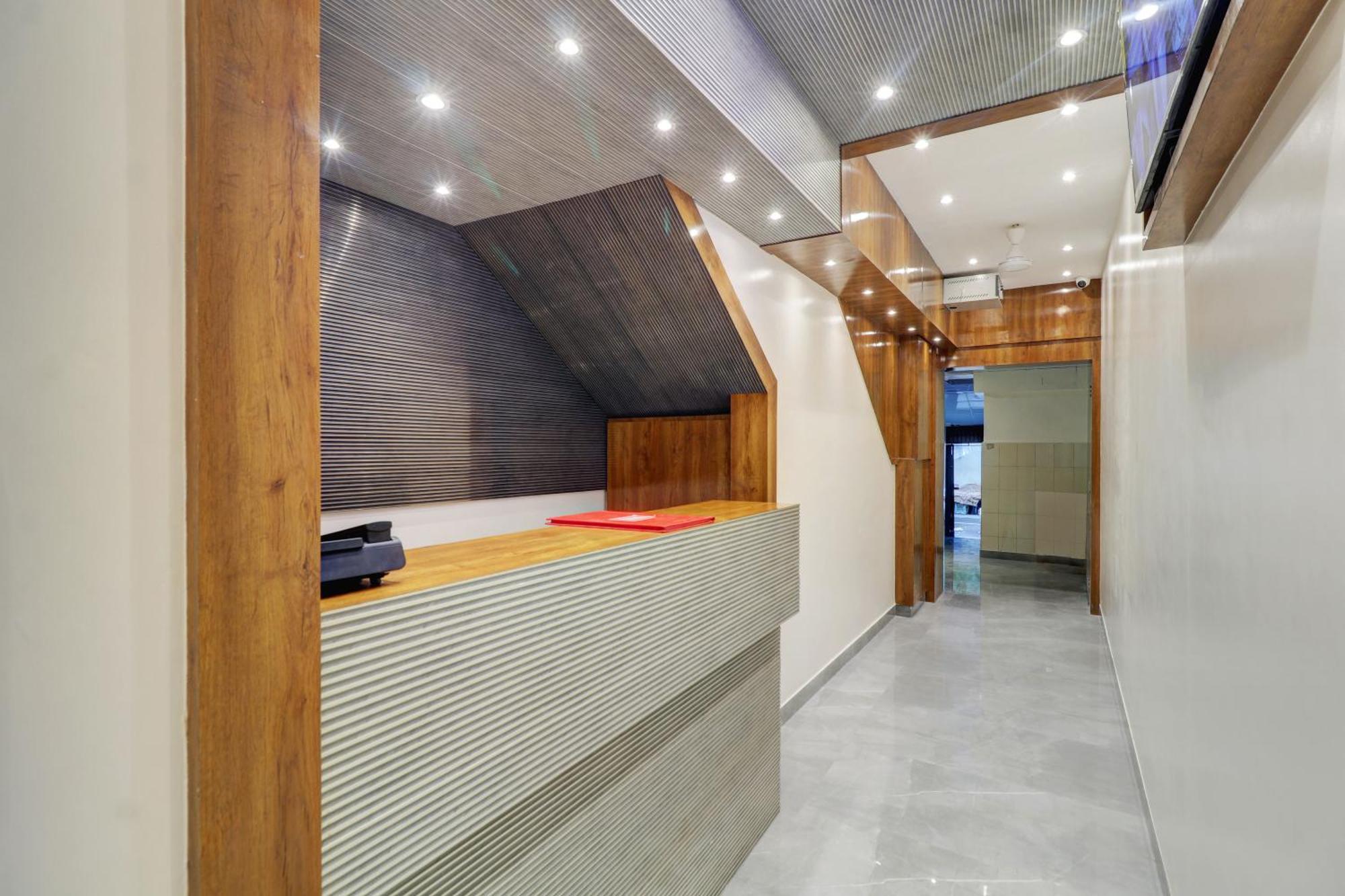 Hotel Enigma Inn Βομβάη Εξωτερικό φωτογραφία
